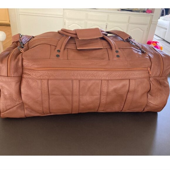 Genuine Leather Brown Carry On Weekender Duffle Luggage Overnight Bag Duffel - Picture 1 of 16